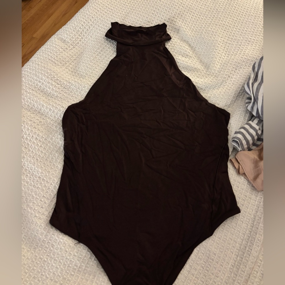Lululemon Athletica Espresso Wundermost bodysuit